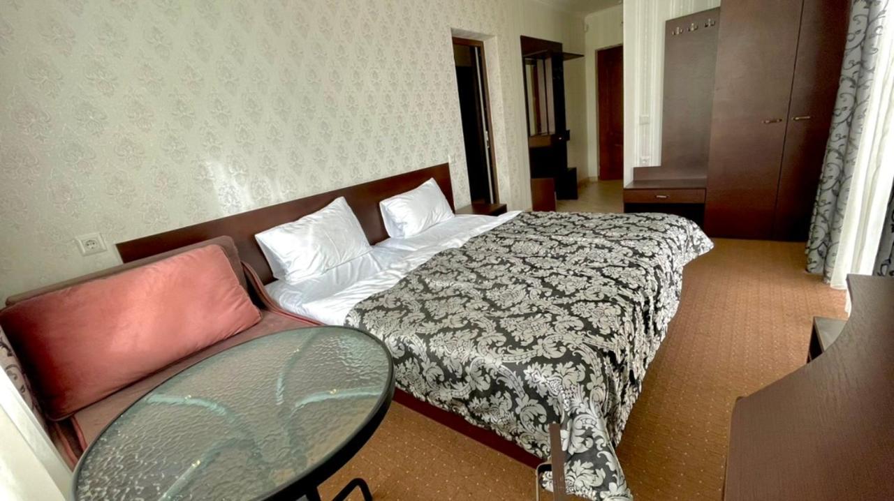 Mountain Lift 7 Hotel Буковель Экстерьер фото